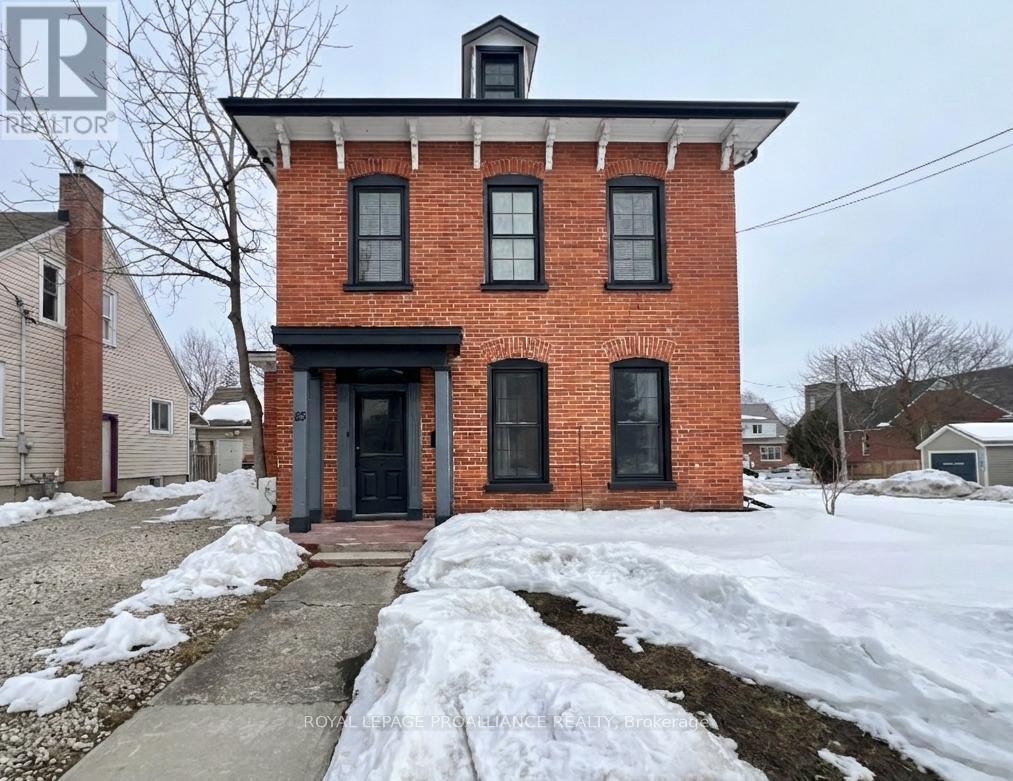 83 CEDAR STREET, Belleville, Ontario