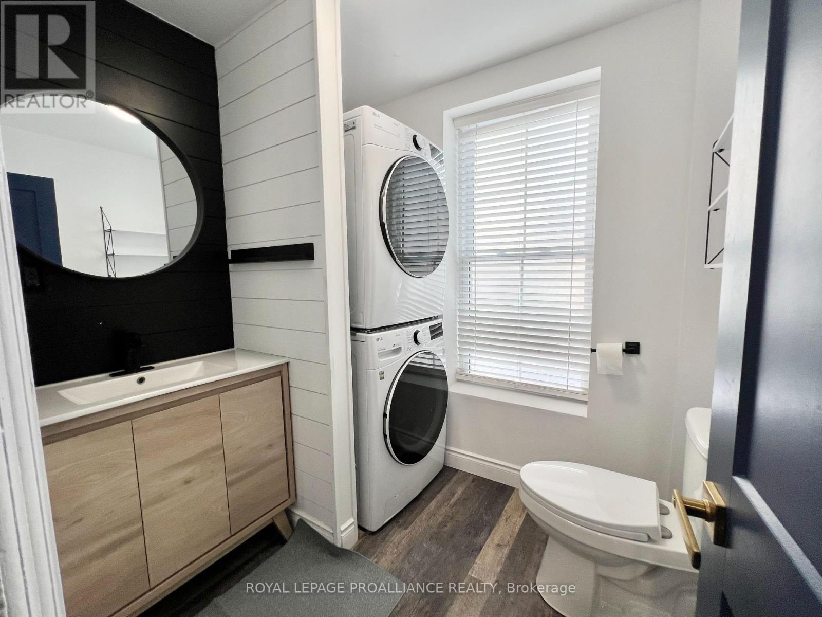 83 Cedar Street, Belleville, Ontario  K8P 3M3 - Photo 16 - X12850808