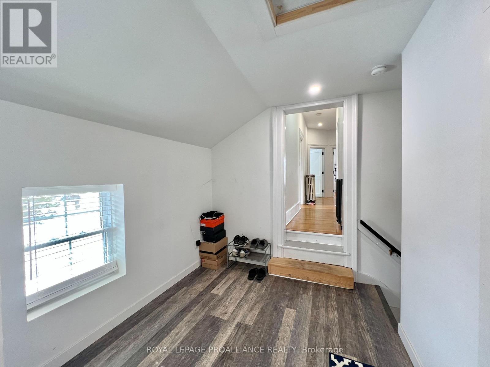 83 Cedar Street, Belleville, Ontario  K8P 3M3 - Photo 24 - X12850808