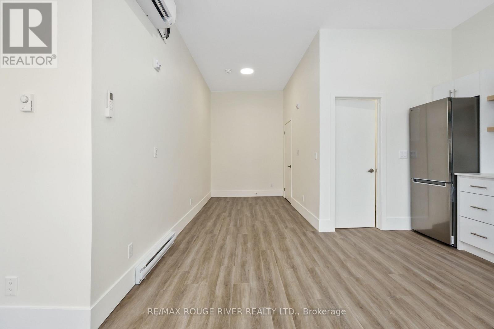 201 - 29a King Street W, Cobourg, Ontario  K9A 2M1 - Photo 6 - X12850918