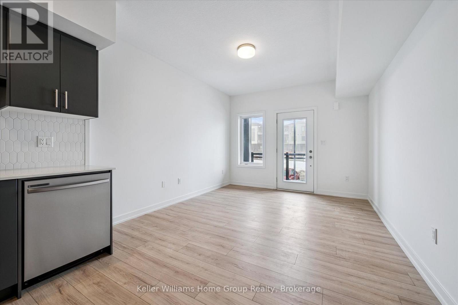 94 - 940 St David Street N, Centre Wellington, Ontario  N1M 2W3 - Photo 8 - X12850816