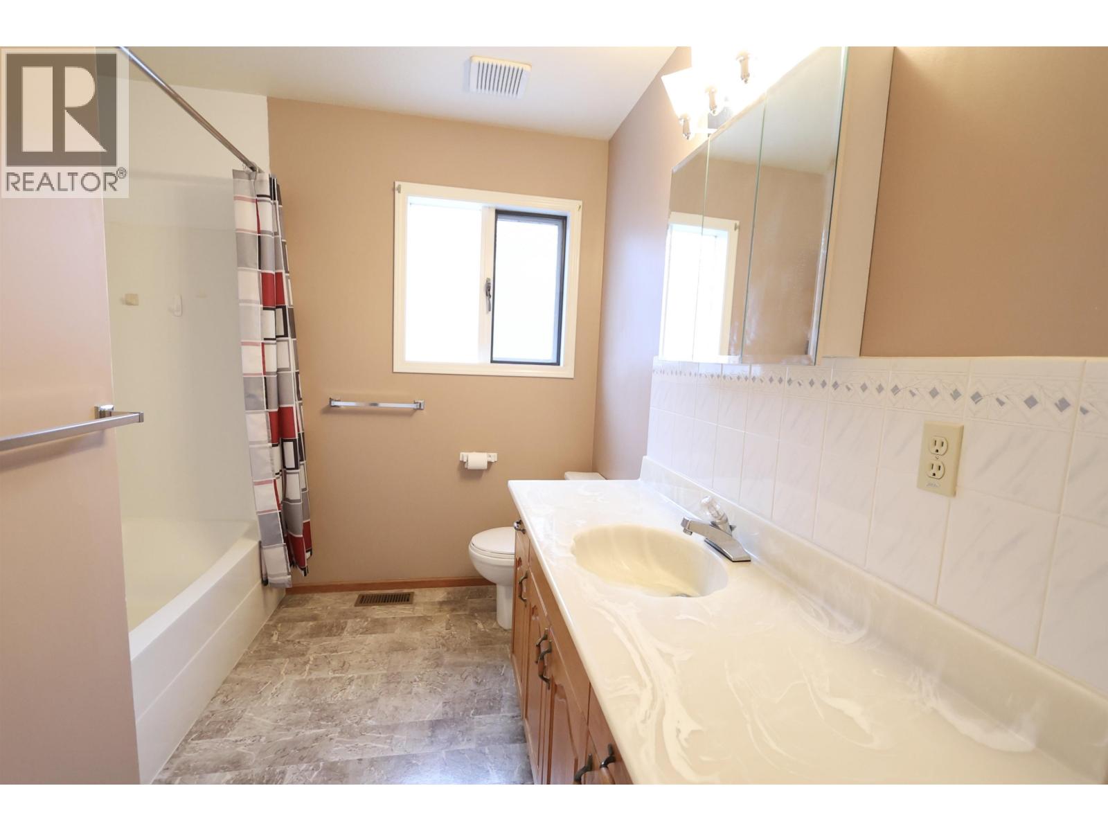 4050 Barnes Drive, Prince George, British Columbia  V2N 5K8 - Photo 19 - R3096499