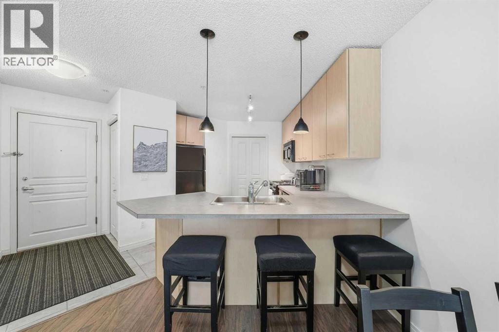 143, 22 Richard Place Sw, Calgary, Alberta  T3E 7N6 - Photo 8 - A2288669