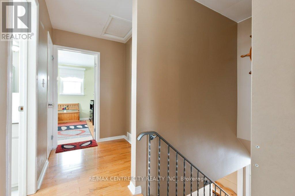 6579 Bostwick Road, Central Elgin, Ontario  N0L 2L0 - Photo 22 - X12850732