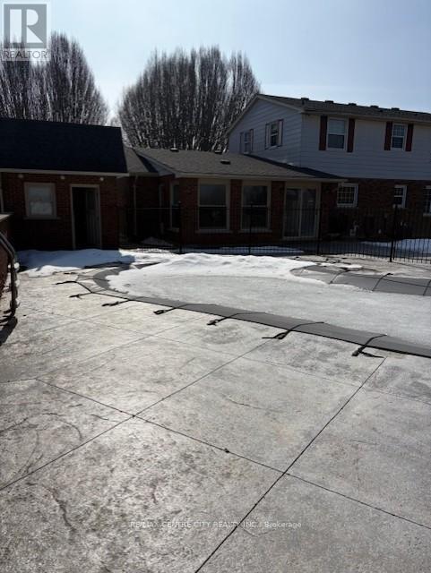 6579 Bostwick Road, Central Elgin, Ontario  N0L 2L0 - Photo 33 - X12850732