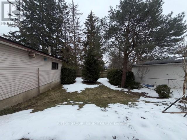 1891 Herbert Ave Avenue, London East, Ontario  N5V 2C6 - Photo 14 - X12850850