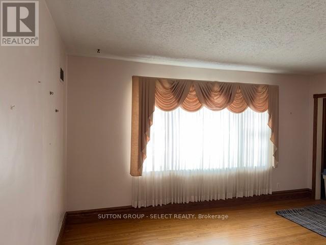 1891 Herbert Ave Avenue, London East, Ontario  N5V 2C6 - Photo 5 - X12850850