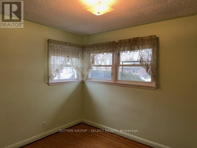 1891 Herbert Ave Avenue, London East, Ontario  N5V 2C6 - Photo 6 - X12850850