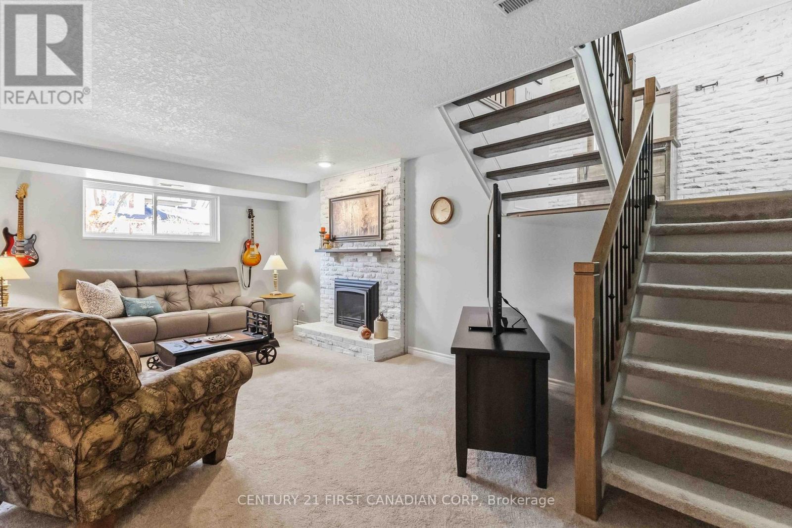 11 Greenbrier Crescent, London South, Ontario  N6J 3X6 - Photo 20 - X12850924