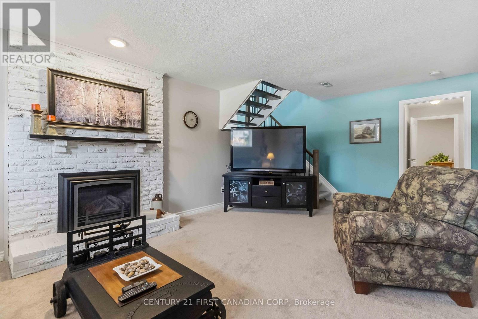 11 Greenbrier Crescent, London South, Ontario  N6J 3X6 - Photo 22 - X12850924