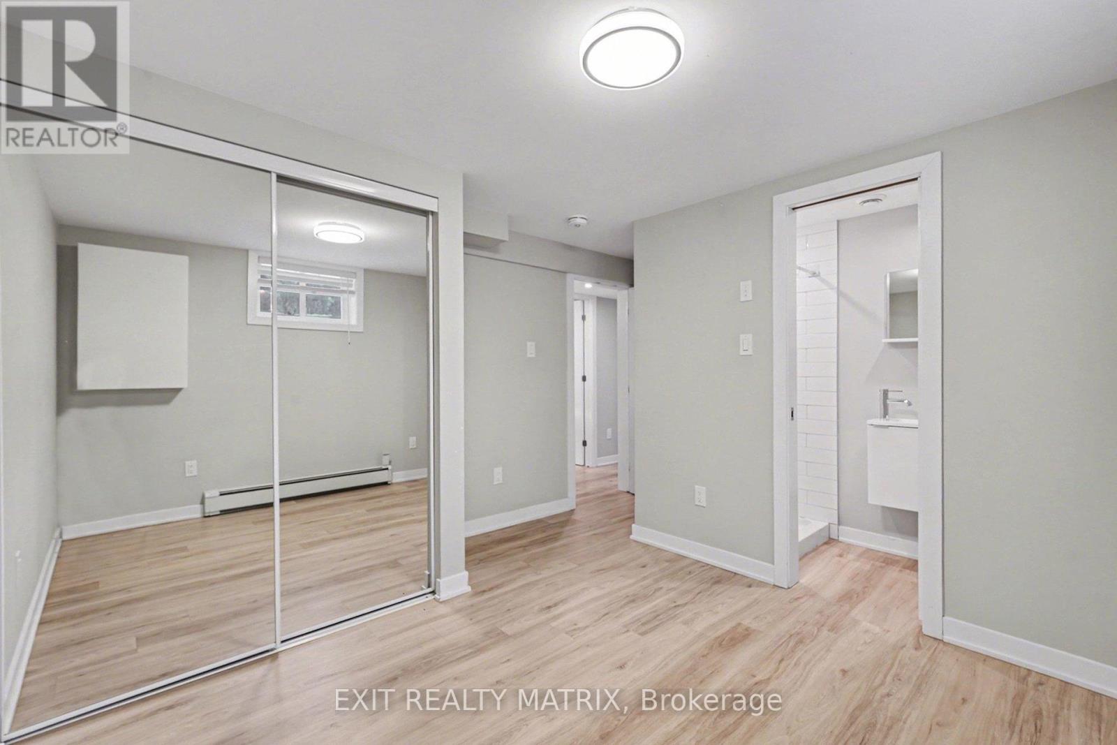 91 Sheldrake Drive, Ottawa, Ontario  K2L 1T1 - Photo 33 - X12850698