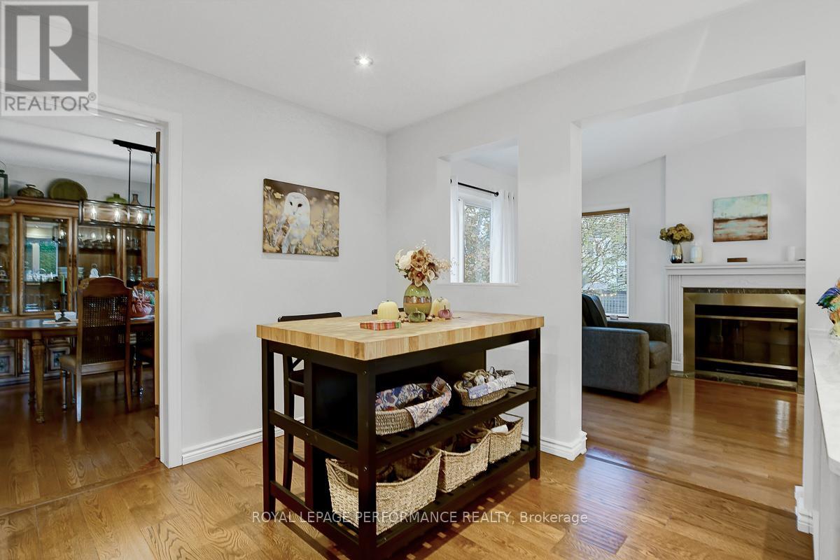 32 Parklands Avenue, Russell, Ontario  K4R 1A2 - Photo 17 - X12850746