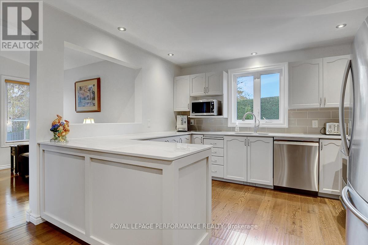 32 Parklands Avenue, Russell, Ontario  K4R 1A2 - Photo 18 - X12850746