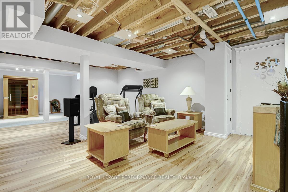 32 Parklands Avenue, Russell, Ontario  K4R 1A2 - Photo 36 - X12850746