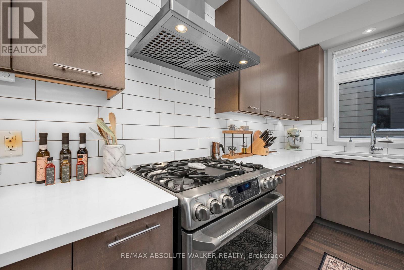 149 Stonemeadow Drive, Ottawa, Ontario  K2M 0G9 - Photo 12 - X12850826