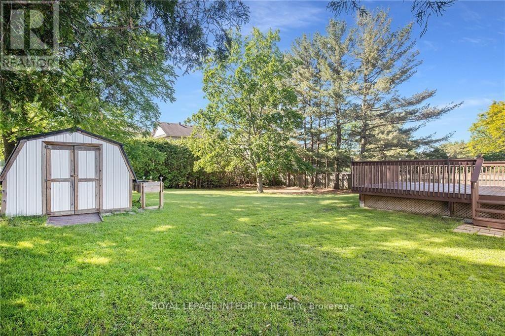 6054 Fernbank Road, Ottawa, Ontario  K2S 1B6 - Photo 28 - X12850878