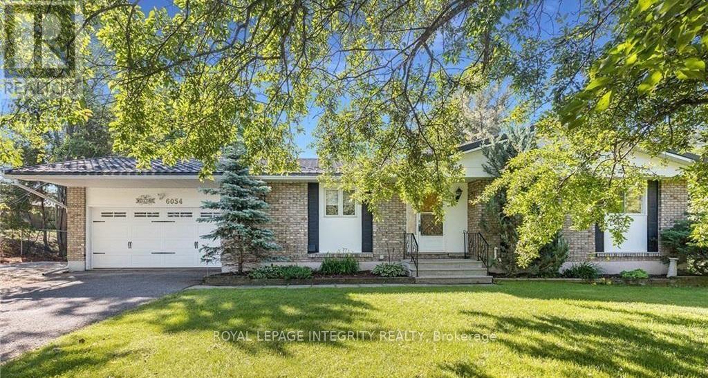 6054 Fernbank Road, Ottawa, Ontario  K2S 1B6 - Photo 30 - X12850878