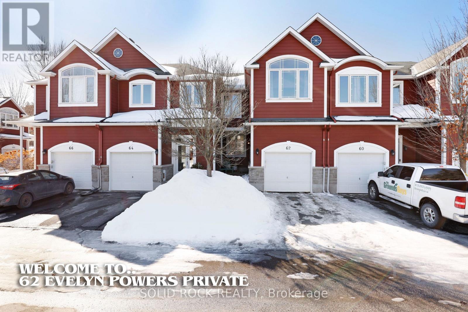 62 EVELYN POWERS PRIVATE N, Ottawa, Ontario