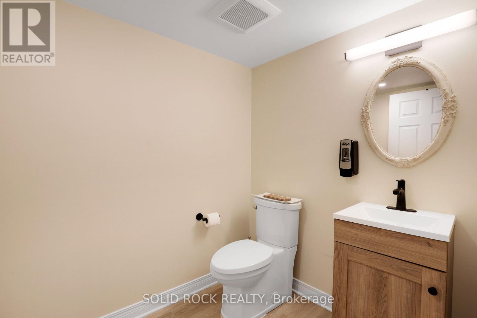 62 Evelyn Powers Private N, Ottawa, Ontario  K2S 0E1 - Photo 28 - X12850894