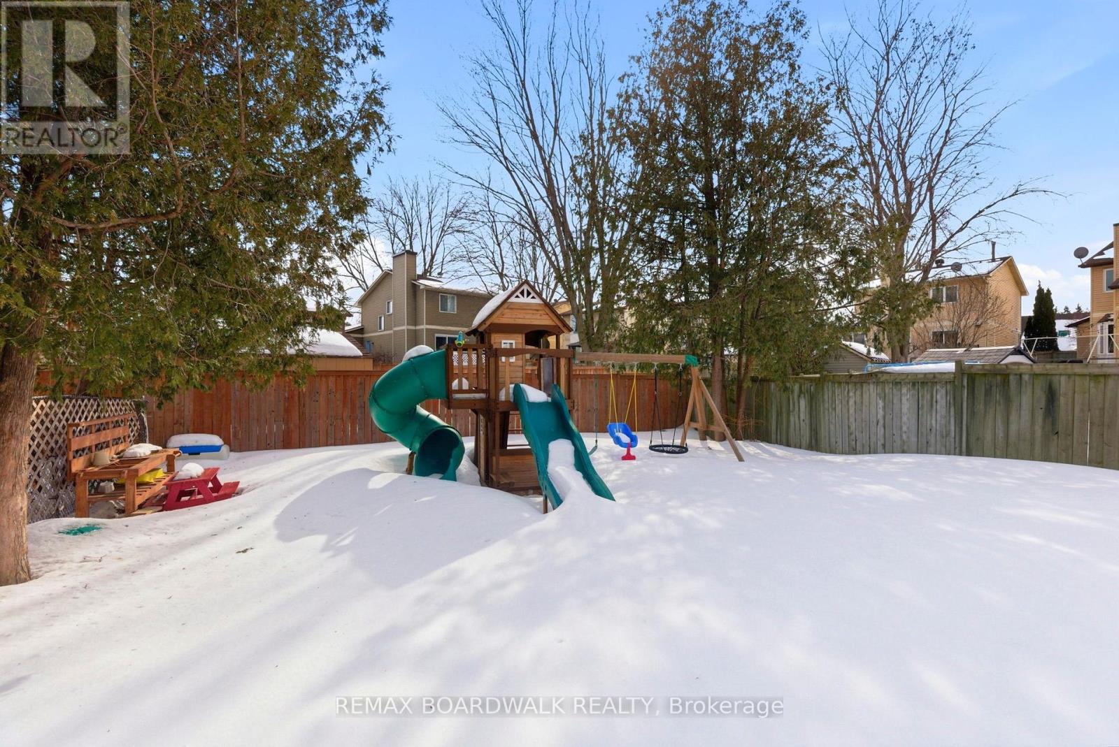 49 Liston Crescent, Ottawa, Ontario  K2L 2W3 - Photo 36 - X12850898