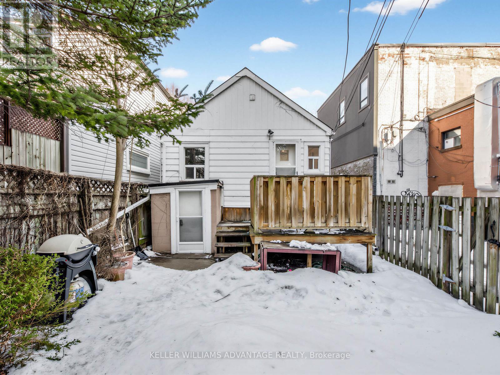 12 Hastings Avenue, Toronto, Ontario  M4L 2L2 - Photo 32 - E12847588