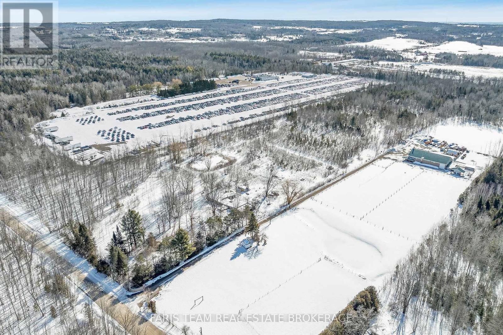 3717 14th Line, Innisfil, Ontario  L0L 1L0 - Photo 3 - N12847678