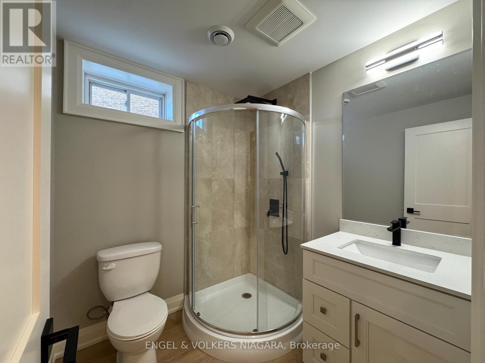 25 Elvira Way, Thorold (Rolling Meadows), Ontario  L2V 0M7 - Photo 37 - X12850820