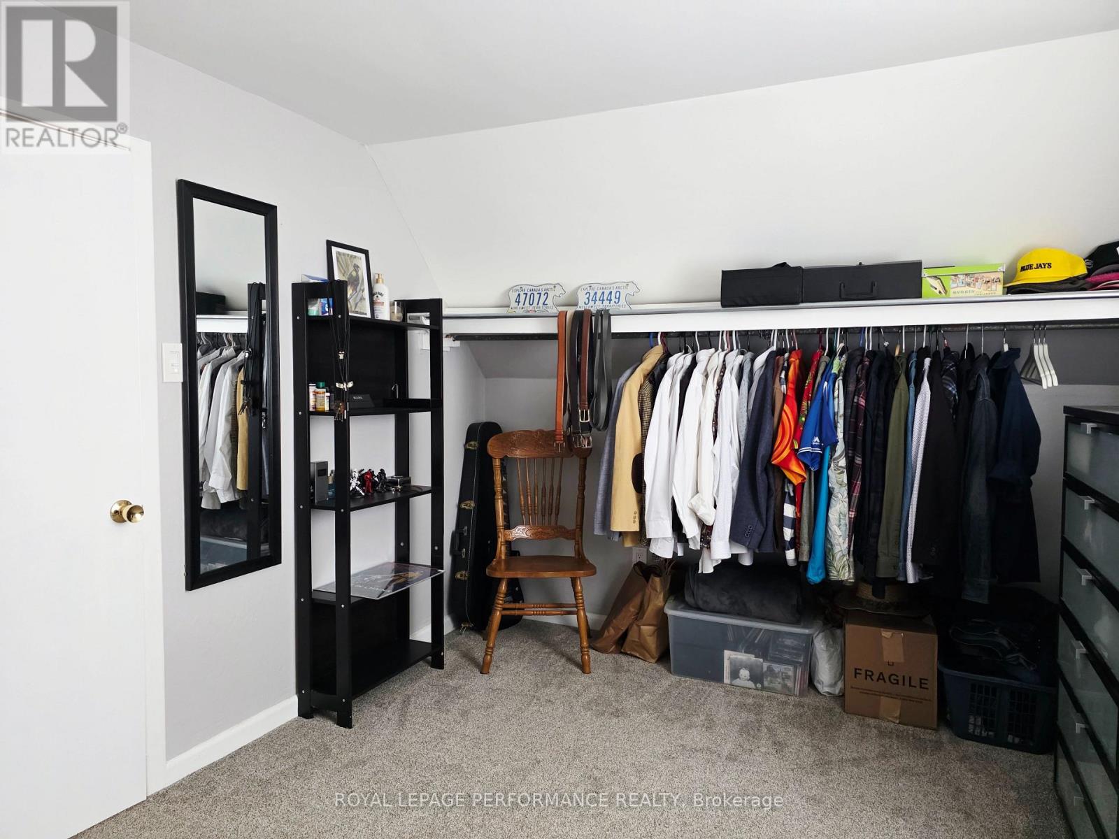 Apt. A - 623 Roosevelt Avenue, Ottawa, Ontario  K2A 2A4 - Photo 11 - X12841838