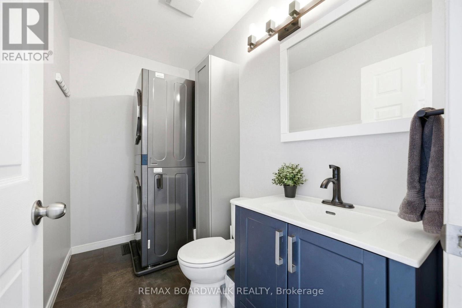 49 Liston Crescent, Ottawa, Ontario  K2L 2W3 - Photo 18 - X12850898