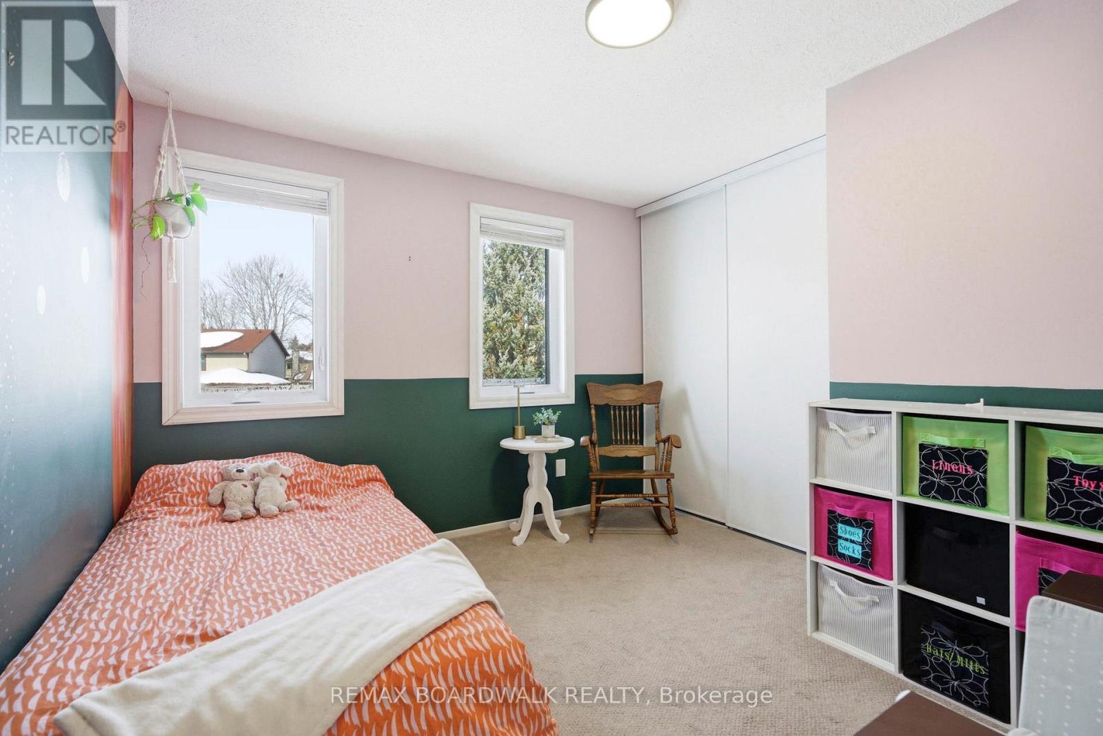 49 Liston Crescent, Ottawa, Ontario  K2L 2W3 - Photo 27 - X12850898