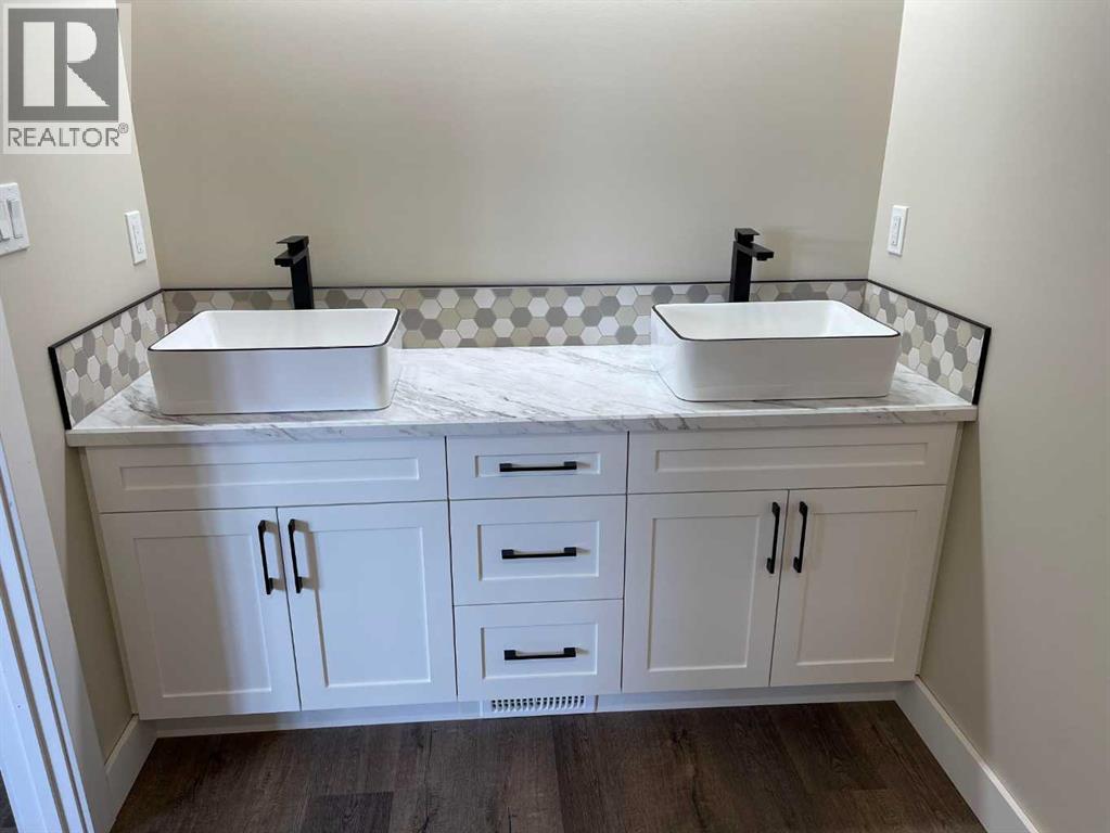 1119 14 Street, Wainwright, Alberta  T9W 1E8 - Photo 13 - A2281667