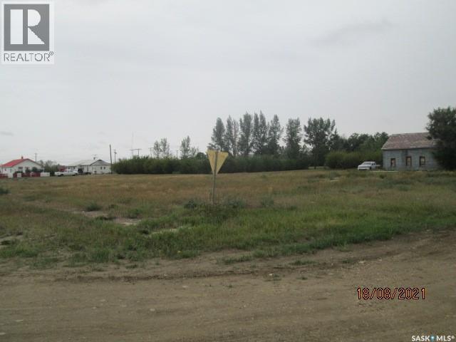 910 Railway Avenue E, Aneroid, Saskatchewan  S0N 0C0 - Photo 1 - SK029810