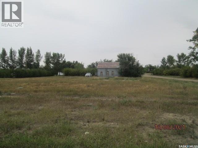 910 Railway Avenue E, Aneroid, Saskatchewan  S0N 0C0 - Photo 3 - SK029810