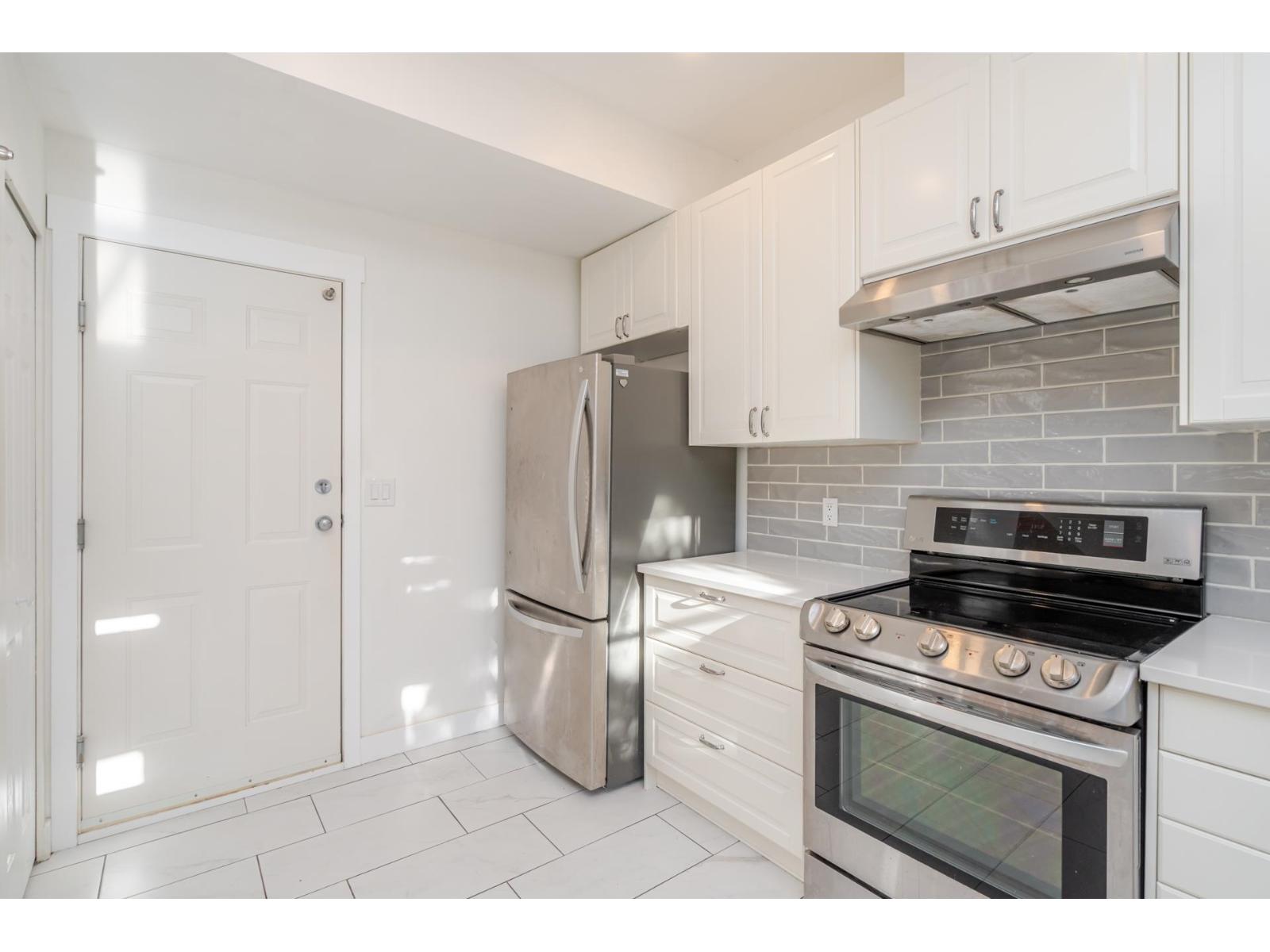 94 6465 184a Street, Surrey, British Columbia  V3S 8X9 - Photo 8 - R3095780