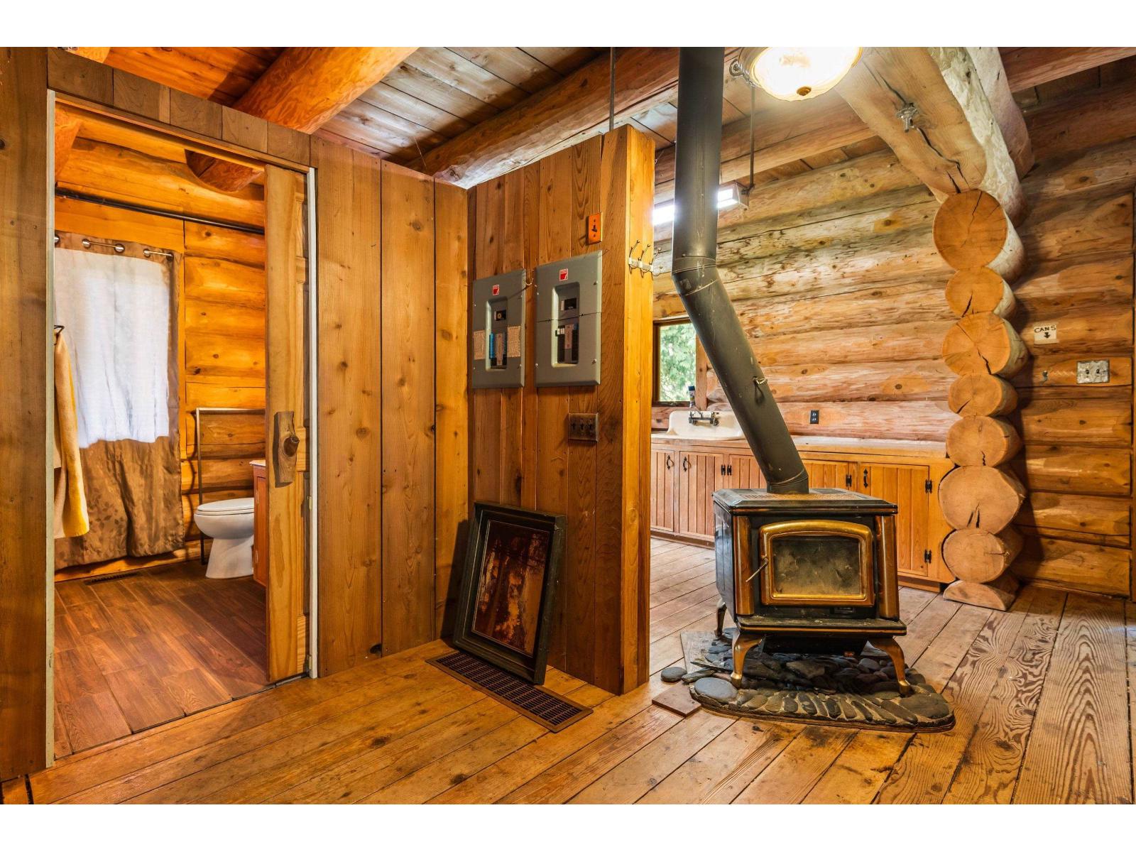 55270 Chilliwack Bench Fsr Road, Chilliwack River Valley, Chilliwack, British Columbia  V4Z 1B3 - Photo 10 - R3096091