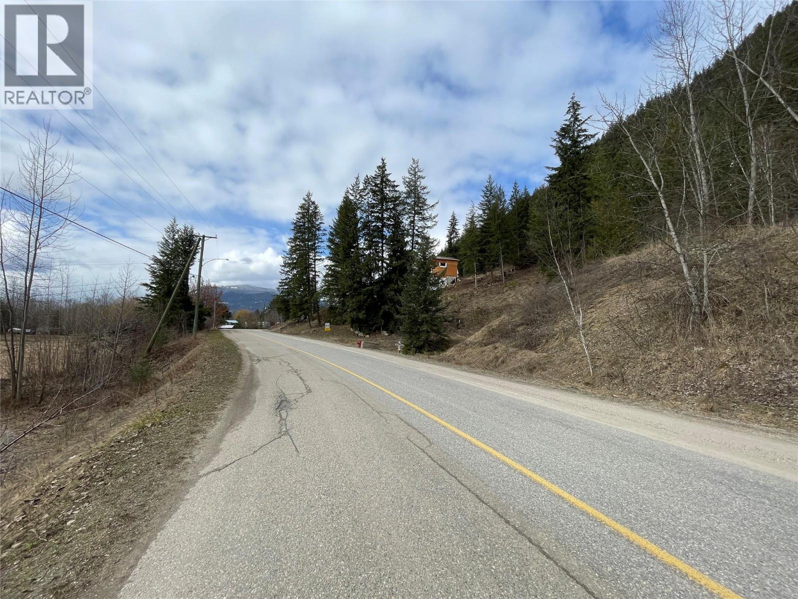 86 Old Town Road, Sicamous, British Columbia  V0E 2V4 - Photo 5 - 10338961