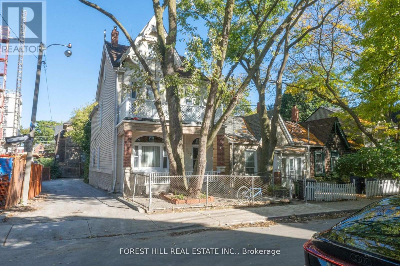 267 Seaton Street, Toronto, Ontario  M5A 2T5 - Photo 2 - C12850714