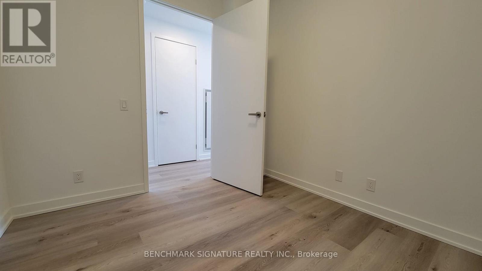 5503 - 88 Queen Street E, Toronto, Ontario  M5C 0B6 - Photo 10 - C12850718