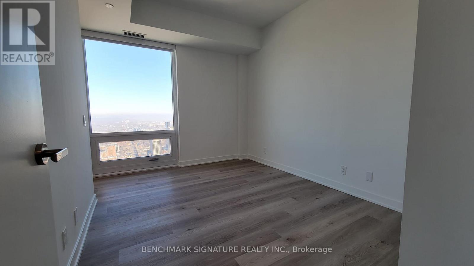 5503 - 88 Queen Street E, Toronto, Ontario  M5C 0B6 - Photo 12 - C12850718