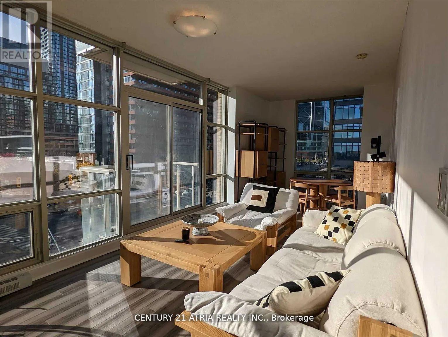 511 - 9 Spadina Avenue, Toronto, Ontario  M5V 3V3 - Photo 3 - C12850736