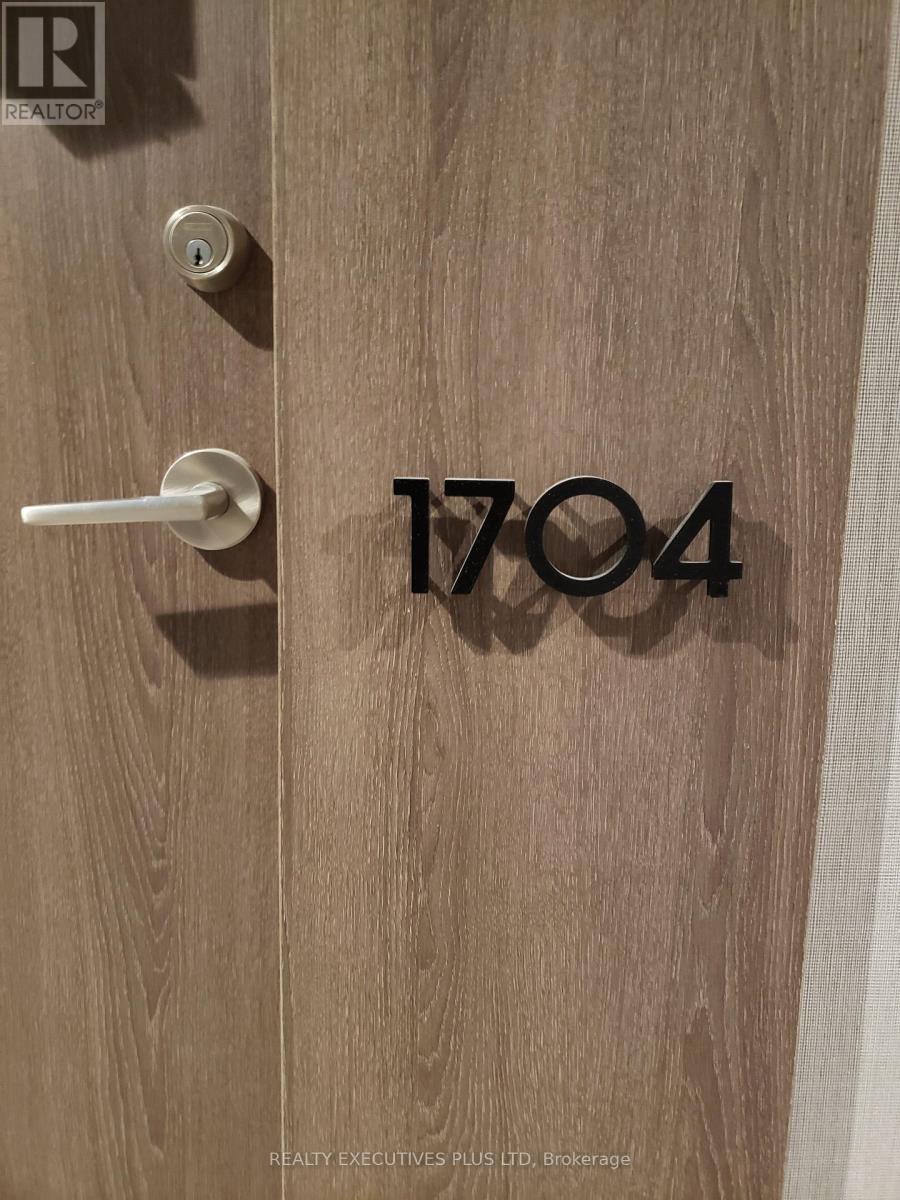 1704e - 576 Front Street W, Toronto, Ontario  M5V 1C1 - Photo 2 - C12850814