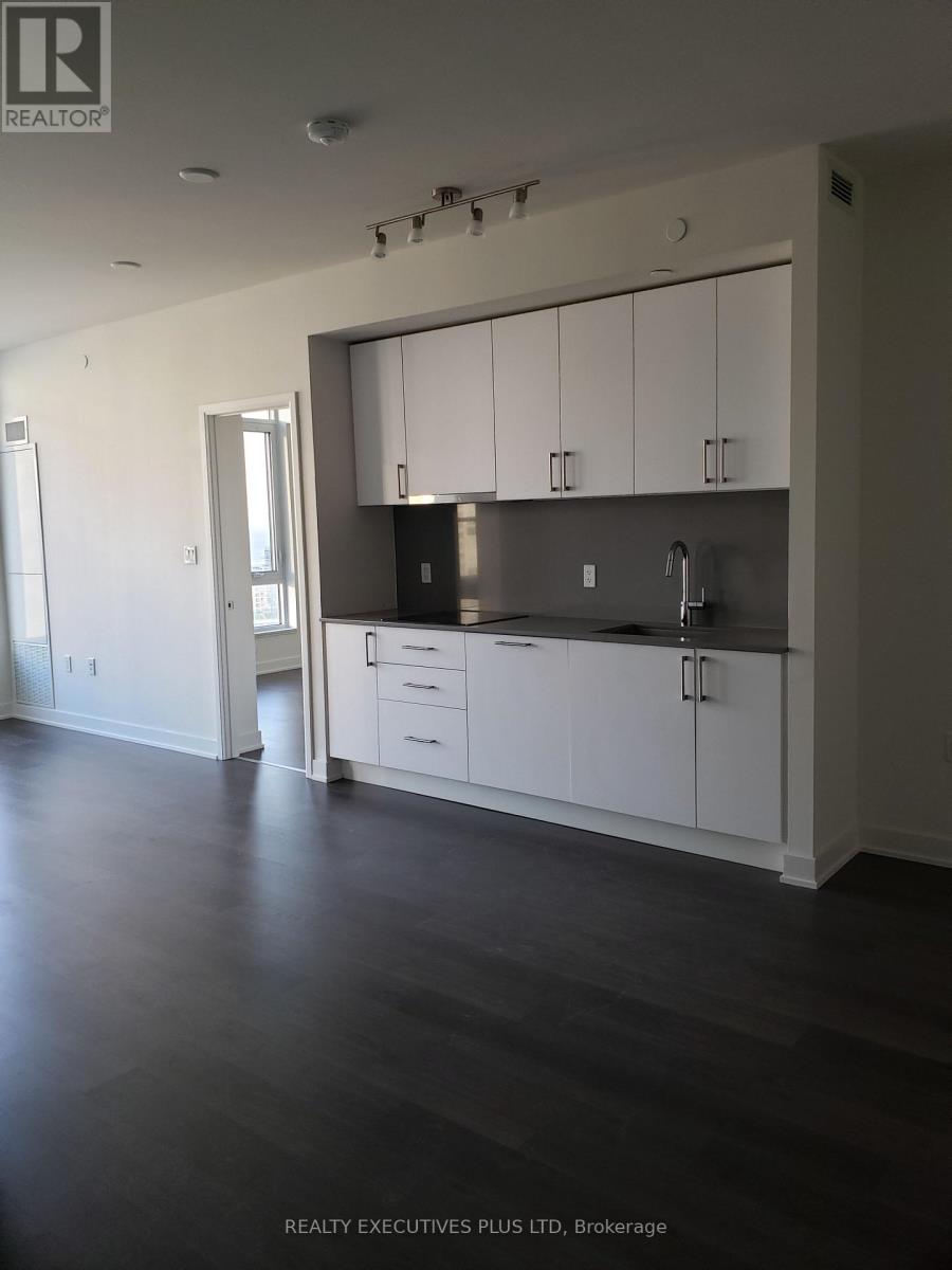 1704e - 576 Front Street W, Toronto, Ontario  M5V 1C1 - Photo 3 - C12850814