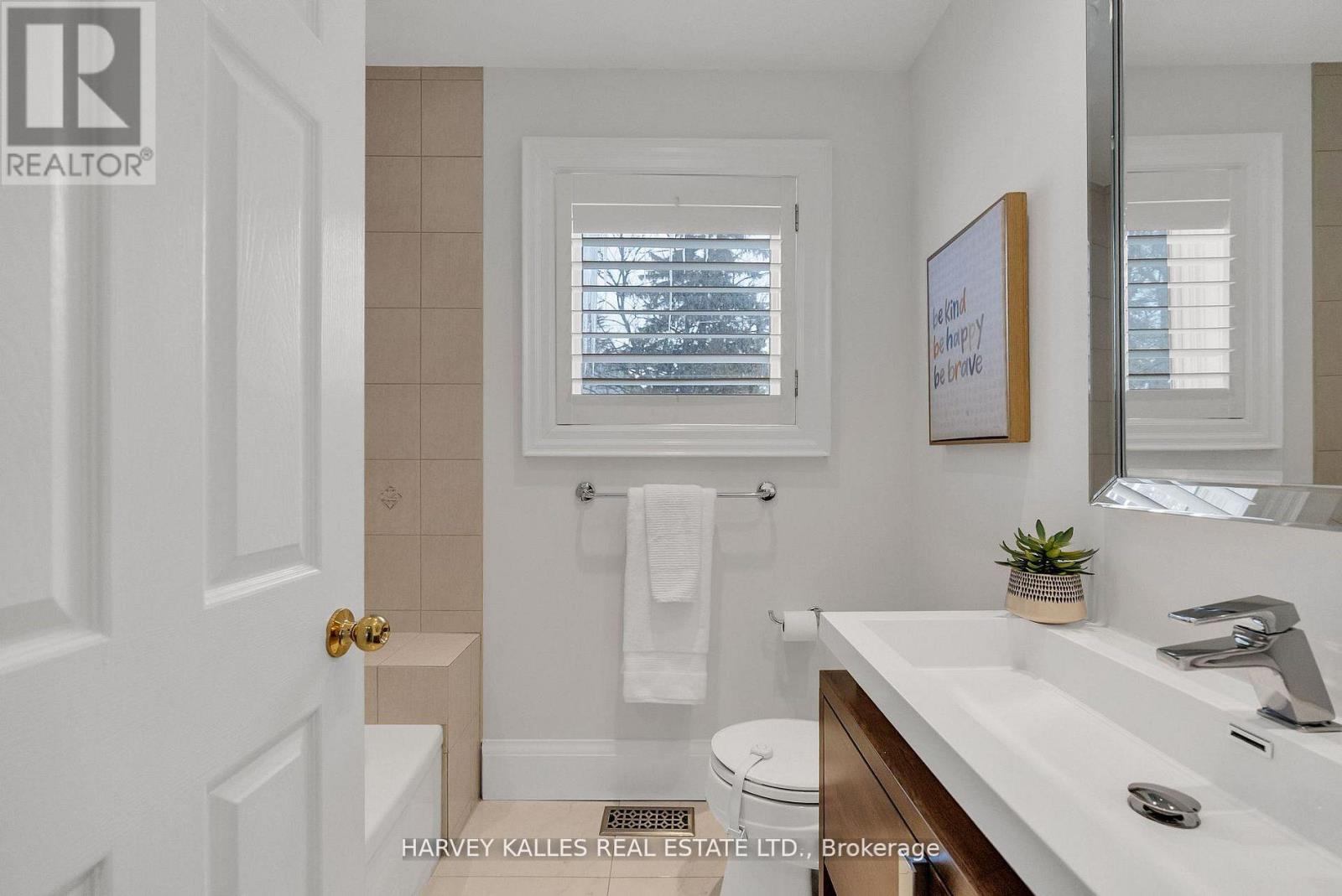 33 Glengowan Road, Toronto, Ontario  M4N 1E9 - Photo 24 - C12850836