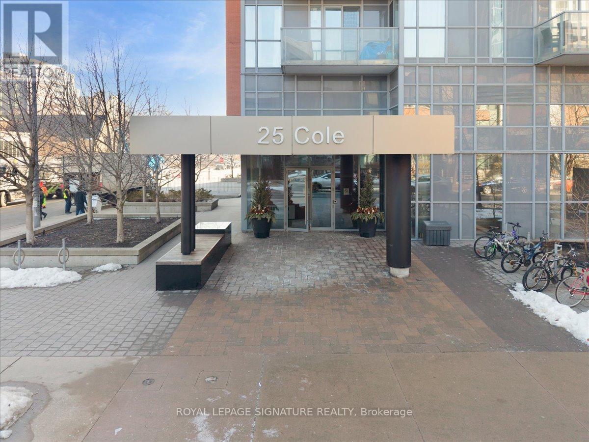 916 - 25 Cole Street, Toronto, Ontario  M4A 4M3 - Photo 4 - C12850840