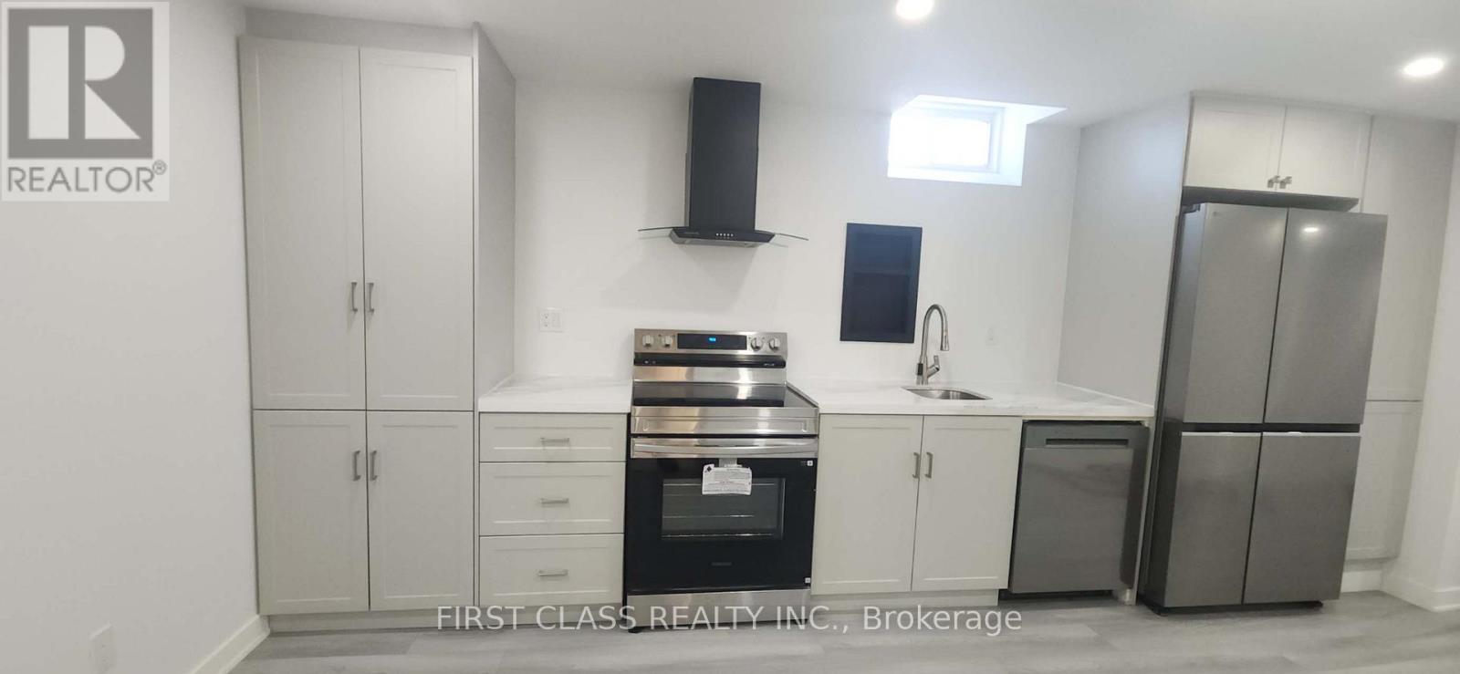 1140 Stuffles Crescent, Newmarket, Ontario  L3X 3H9 - Photo 5 - N12850710