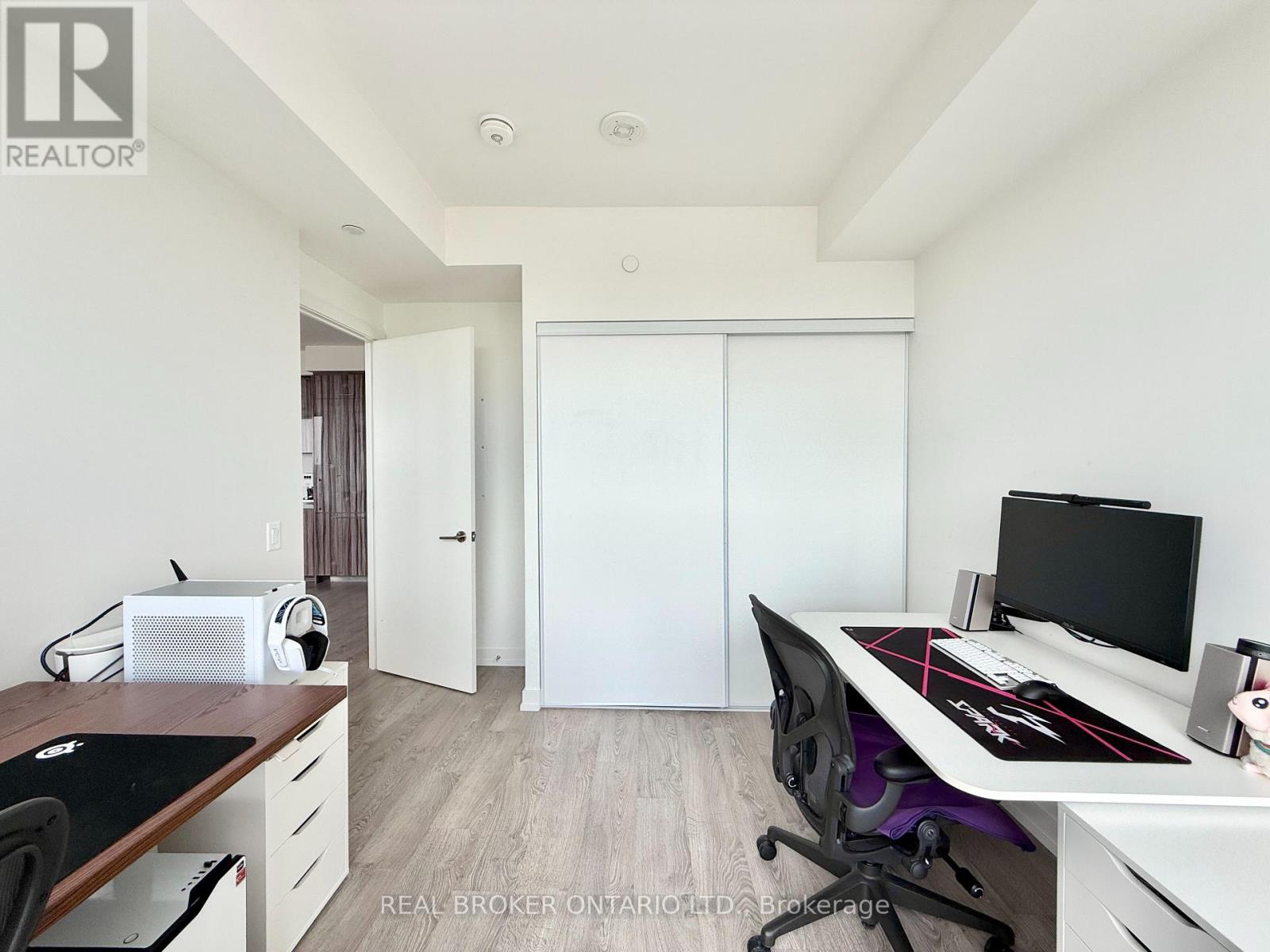 1608 - 1 Grandview Avenue, Markham, Ontario  L3T 0G7 - Photo 19 - N12850772