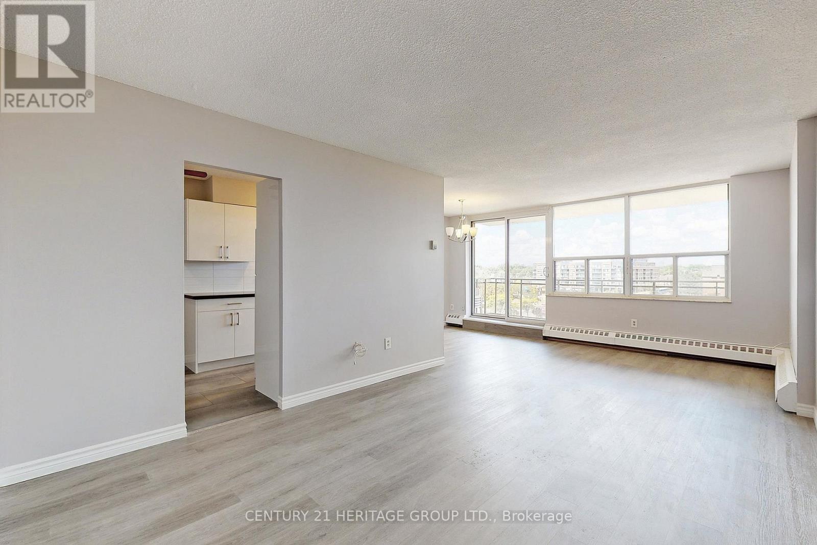 609 - 180 Dudley Avenue, Markham, Ontario  L3T 4X3 - Photo 4 - N12850822