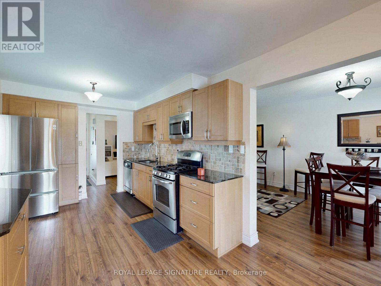 4 Fieldview Crescent, Markham (Milliken Mills West), Ontario  L3R 3H7 - Photo 17 - N12850900