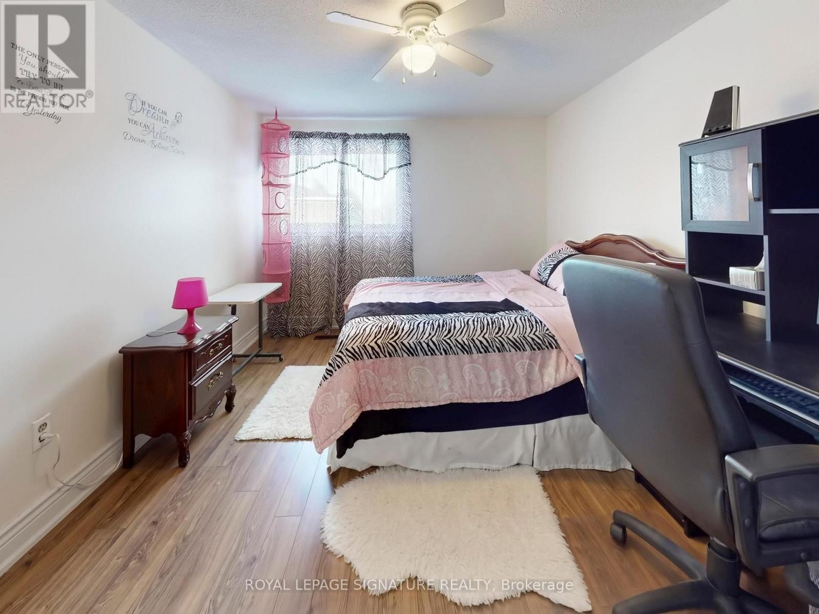 4 Fieldview Crescent, Markham (Milliken Mills West), Ontario  L3R 3H7 - Photo 28 - N12850900