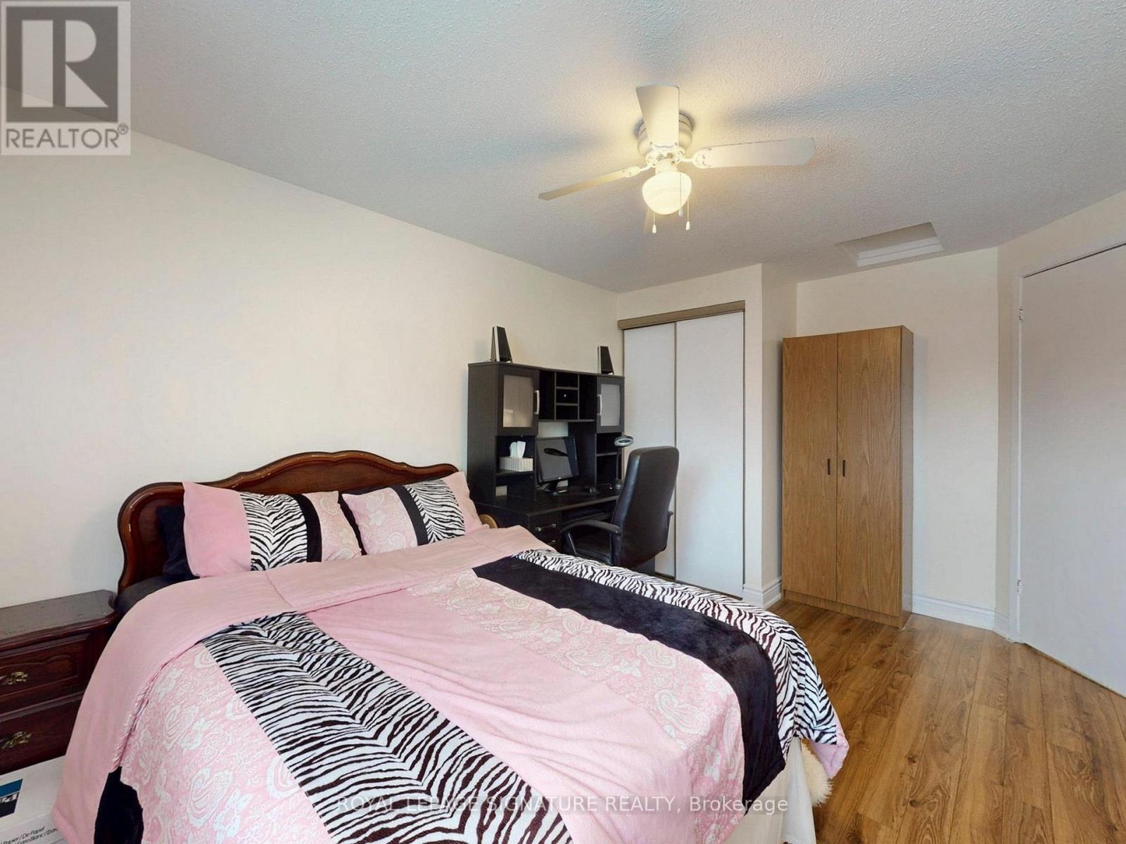 4 Fieldview Crescent, Markham (Milliken Mills West), Ontario  L3R 3H7 - Photo 29 - N12850900